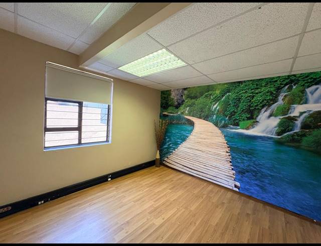 840M² OFFICE TO LET IN NOORDWYK